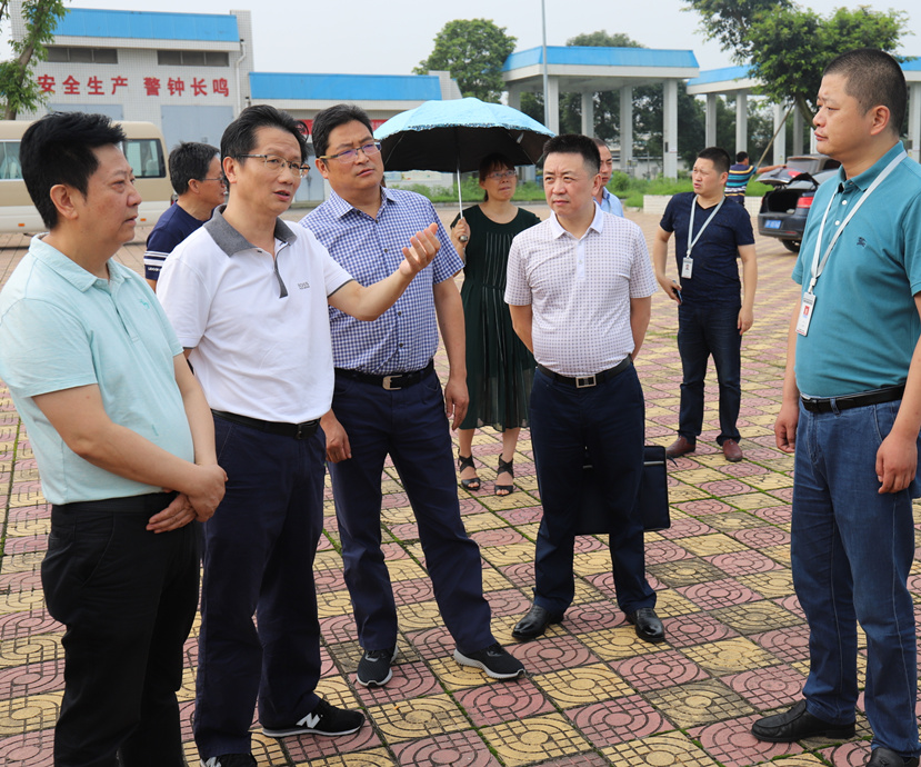 市人大常委會(huì)副主任成劍視察杰陽(yáng)排水公司